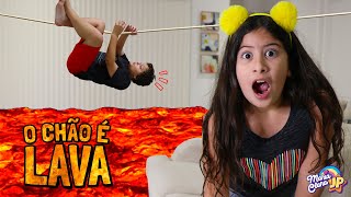 O CHÃO É LAVA COM MARIA CLARA E JP  The Floor is Lava Maria Clara and JP [upl. by Forkey]