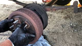 How to Change Campertrailer Brakes [upl. by Gone]