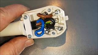 How to attach a perilex plug at a inductioncooker [upl. by Aticnemrac]