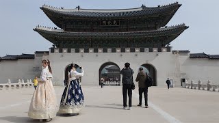 Gyeongbokgung Palace Walk  Seoul South Korea  4K [upl. by Grobe]